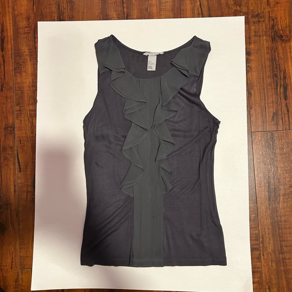 H&M Gray Ruffled Fitted Sleeveless Tank Top